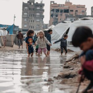 Britain Blocks Palestinian Families from Escaping Gaza