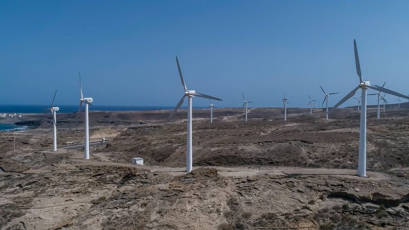 Trump Admin Pays $1.2bn to Drop Offshore Wind for Fossil Fuels