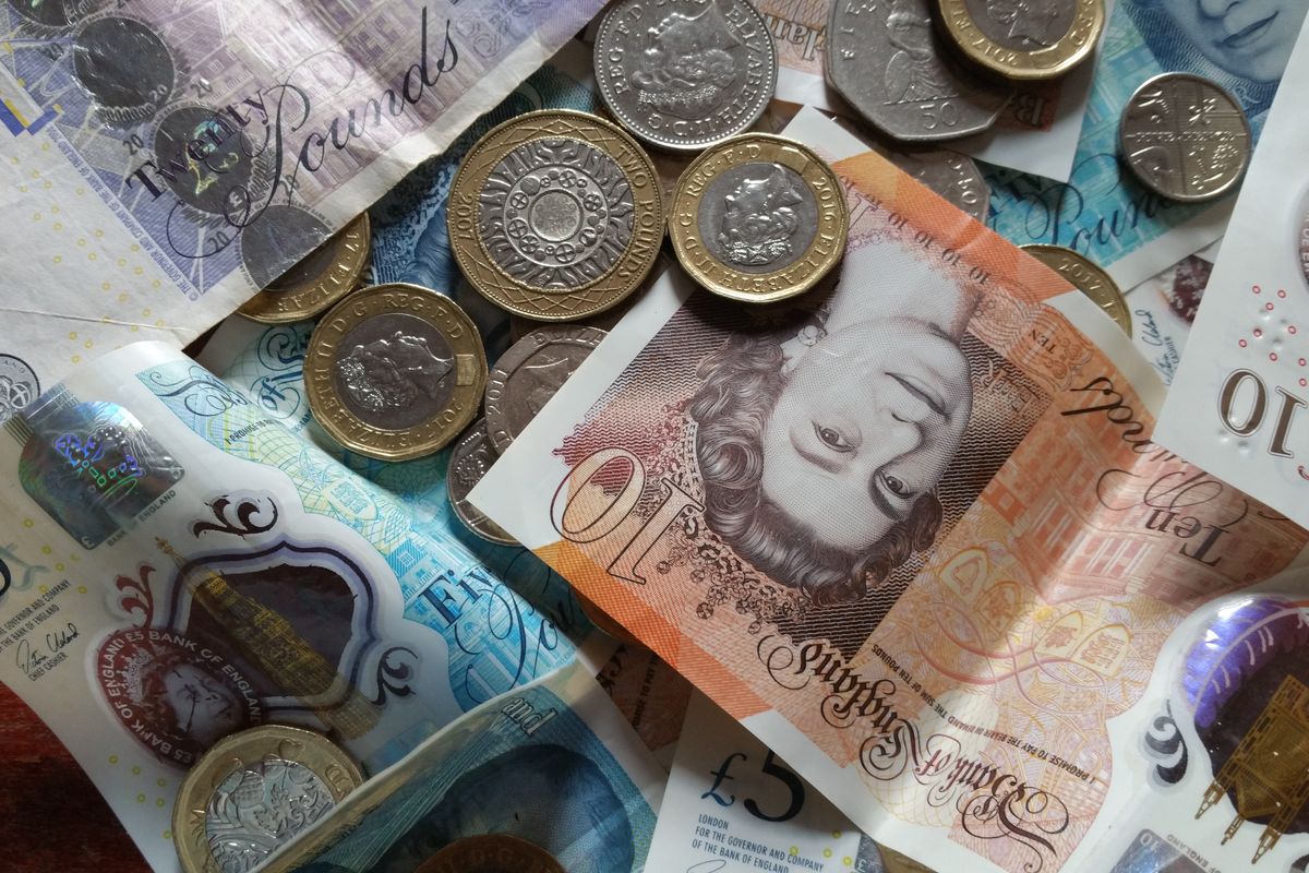 Greens Propose £19bn Bank Tax to Subsidise Small Business