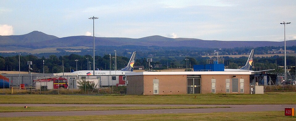 Edinburgh Airport Workers Win Above Inflation Pay Rise